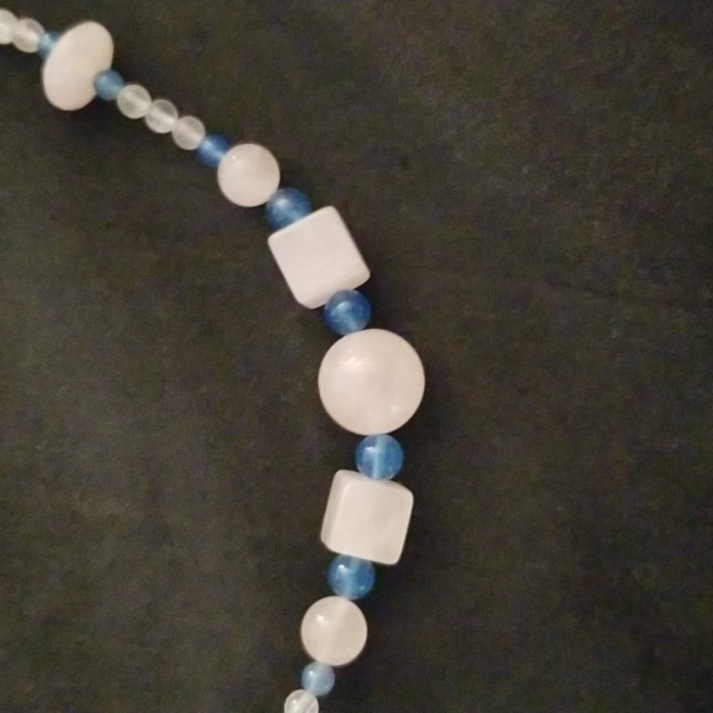 💕 NECKLACES 💕 - Picture 6 of 8